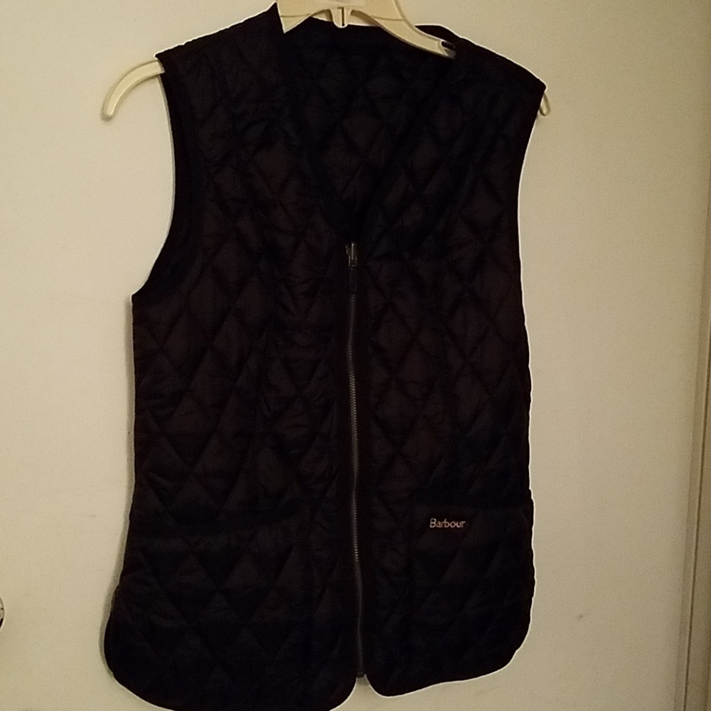 Classic Navy Quilt Barbour Vest with Pockets - S/M